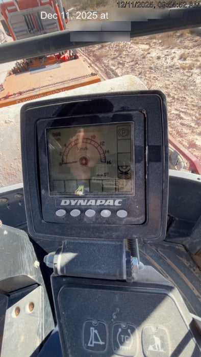 2023 DYNAPAC CA2500D