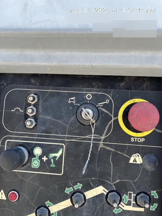 2018 GENIE S-65 TRAX