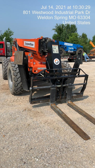 2020 Skytrak 10054 74 Hp, Cab/Heat/Air, FF Tires, Work Lights, Beacon, Aux Hydraulics, Back up Alarm, Lifting Eye, ES Decals