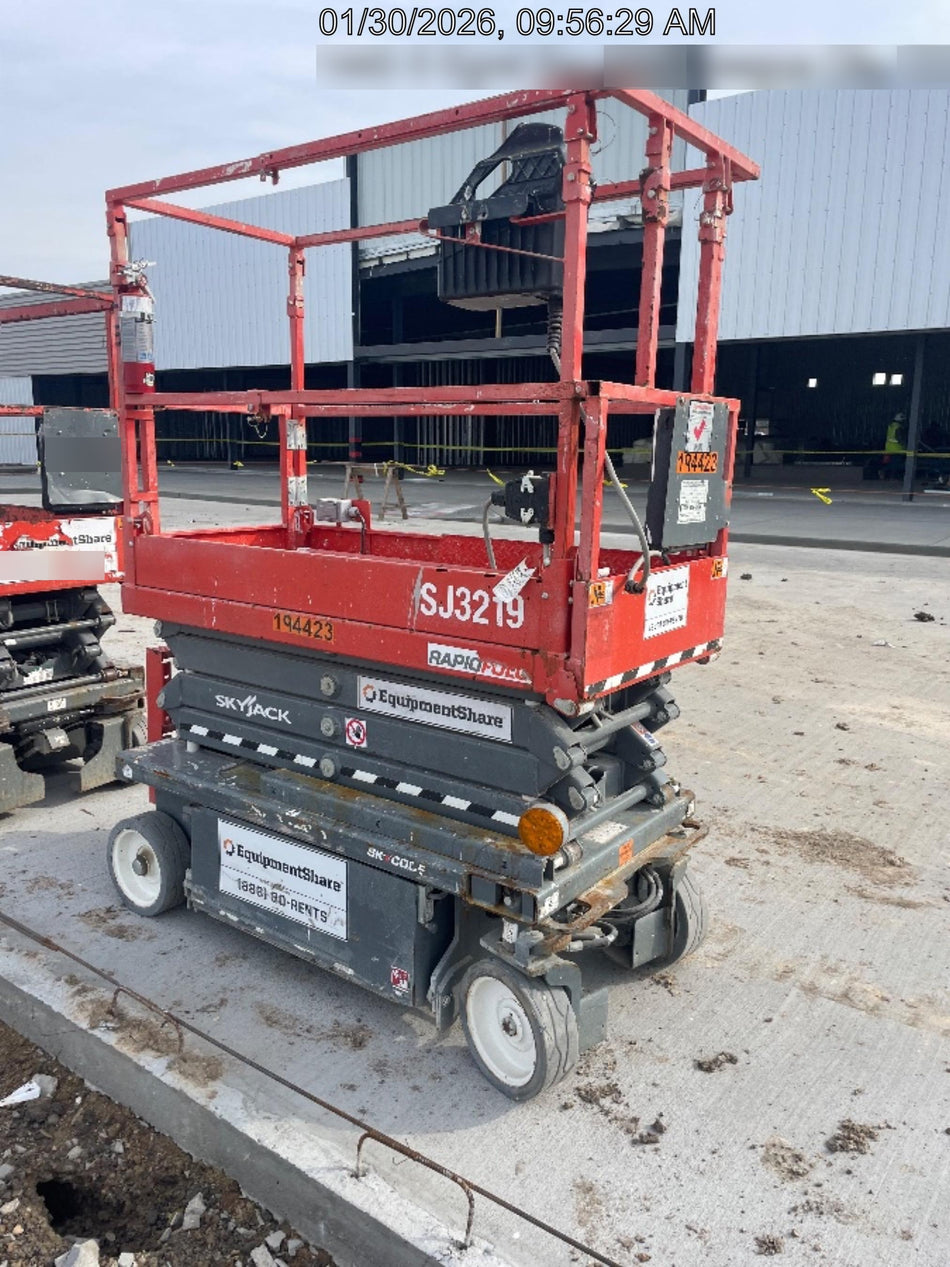 2021 SKYJACK SJ3219