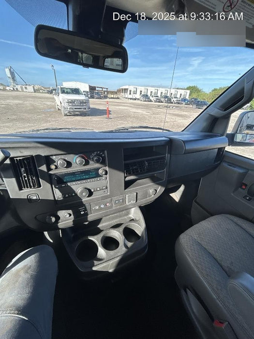 2024 CHEVROLET Express Van - Rental