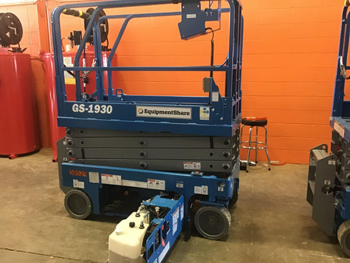 2019 Genie GS-1930 Fixed Rails with Chain Entry