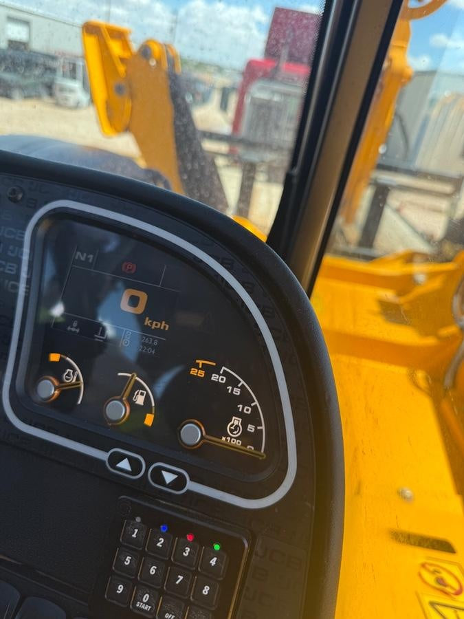 2025 JCB 510-56