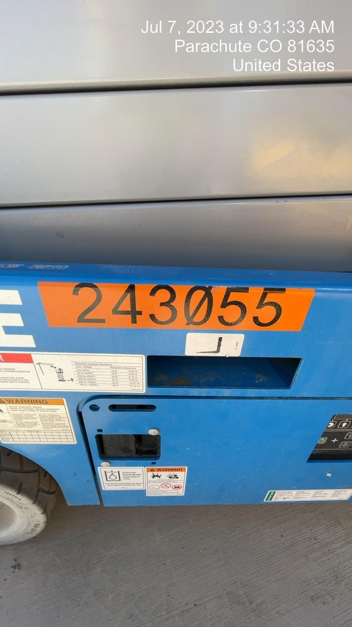 2022 GENIE GS-1932