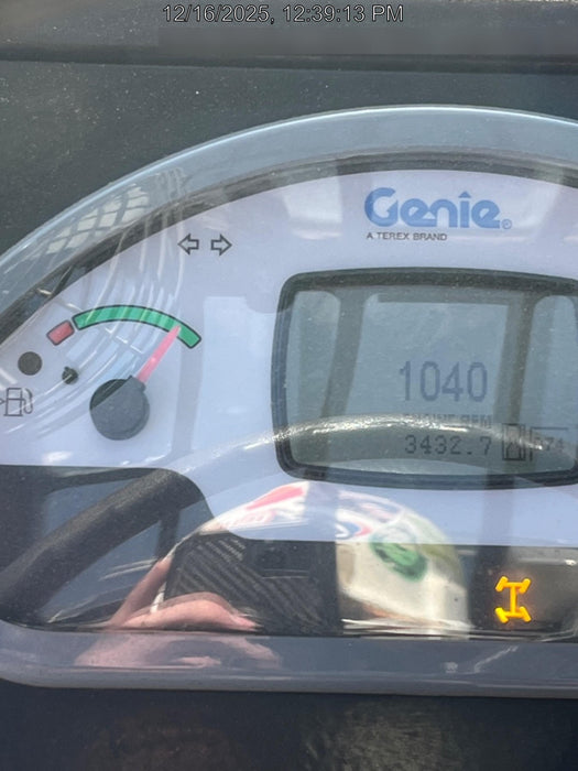 2018 Genie GTH-844 Genie GTH-844 w/Enclosed Cab w/HVAC, Work Lights, Solid Tires, Beacon, 60" Carriage and Forks