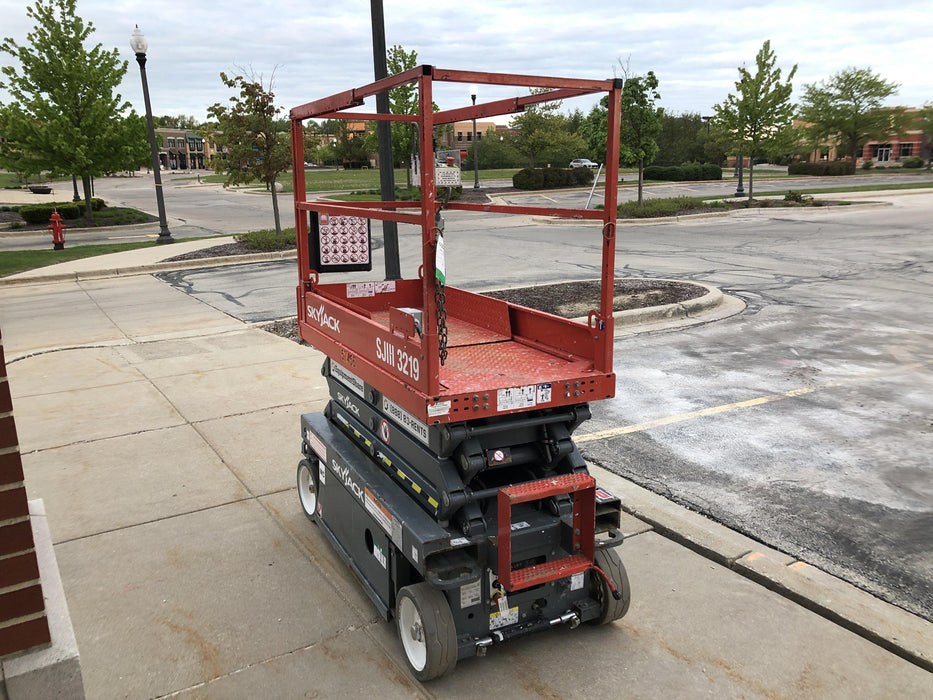 2018 Skyjack SJIII-3219 Standard Rental Specs