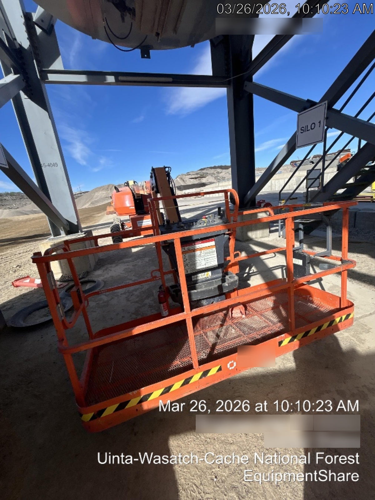 2023 JLG 460SJ