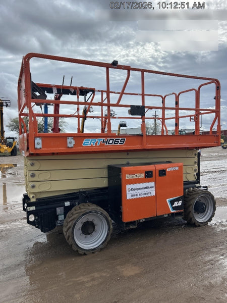 2021 JLG ERT4069