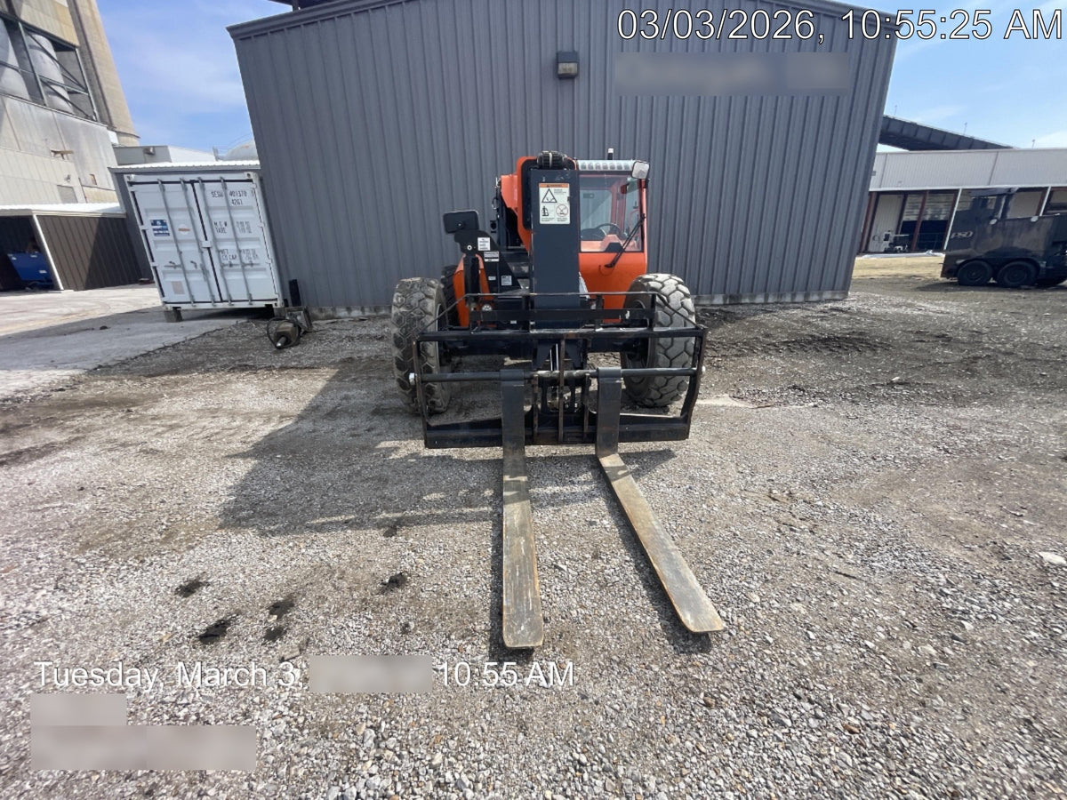 2023 SKYTRAK 8042