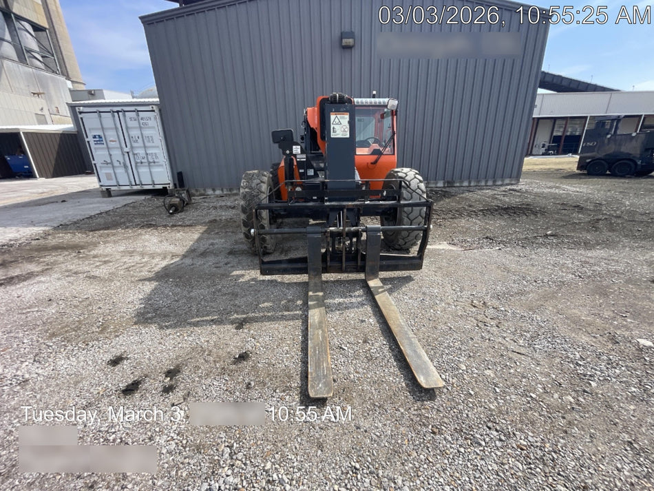 2023 SKYTRAK 8042