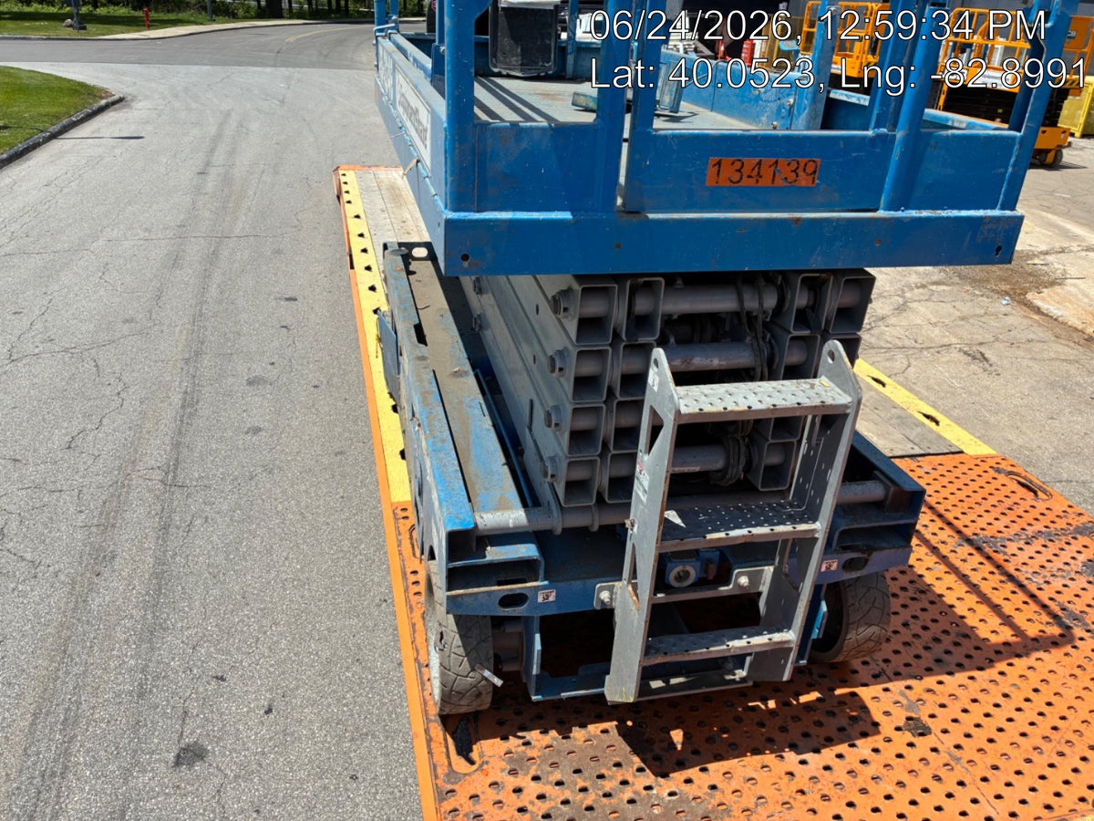2021 GENIE GS-3246