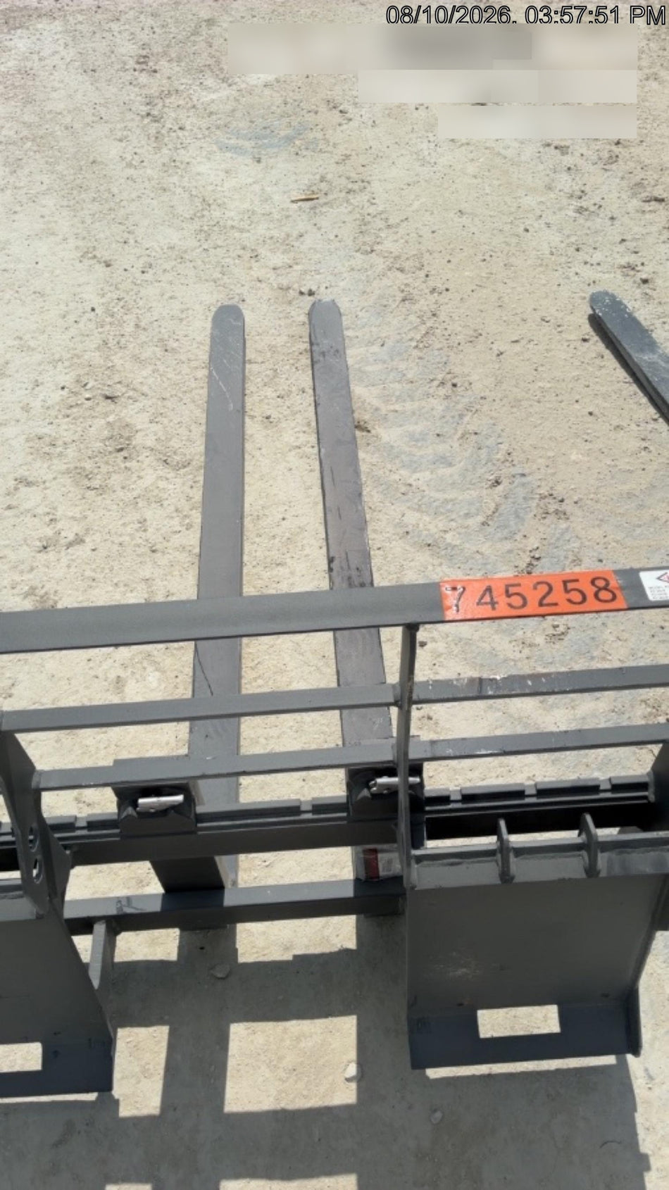 2026 ARROW MATERIAL HANDLING 48" Pallet Forks - Arrow
