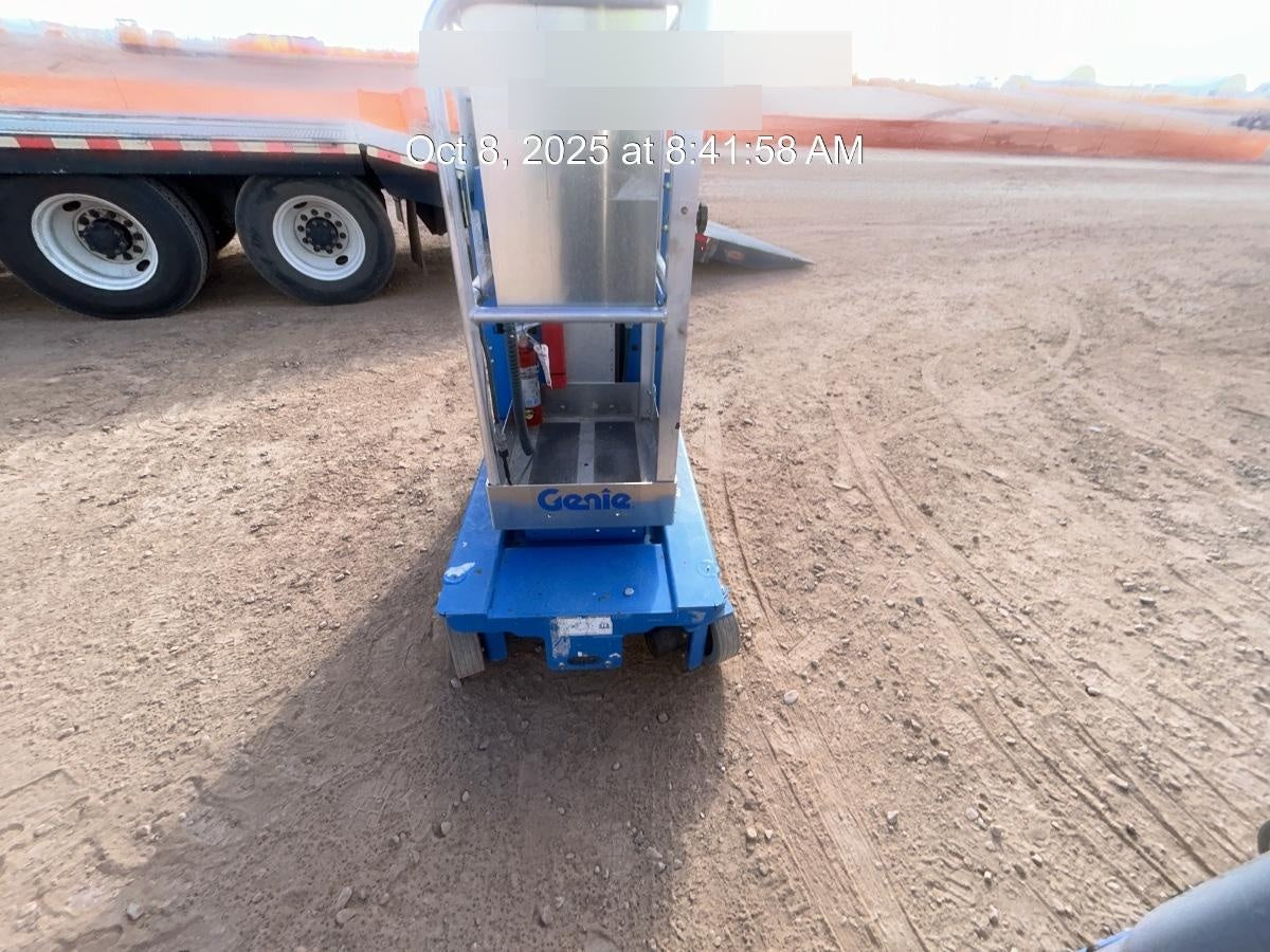 2019 GENIE GR-20