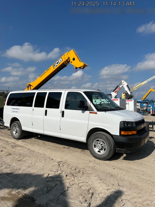 2023 CHEVROLET Express Van - Rental