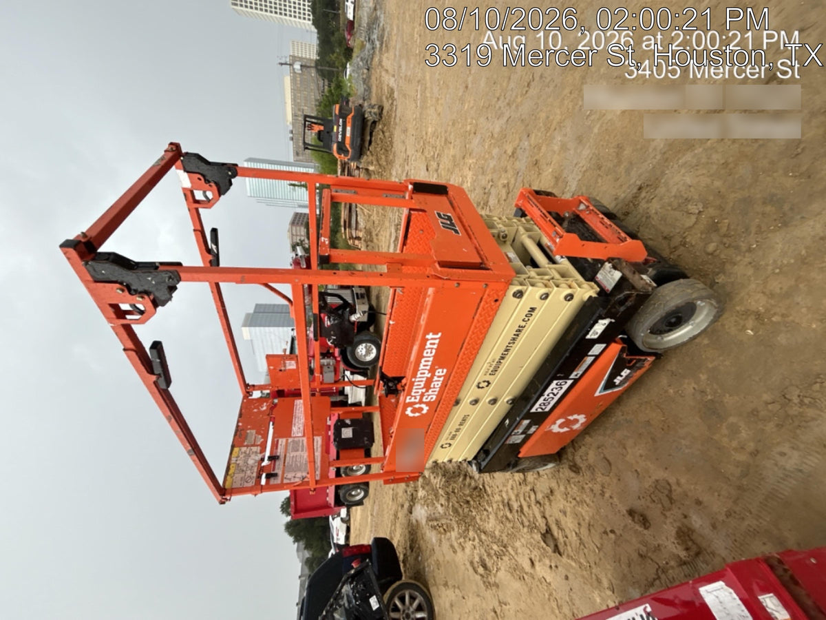 2022 JLG ES1932