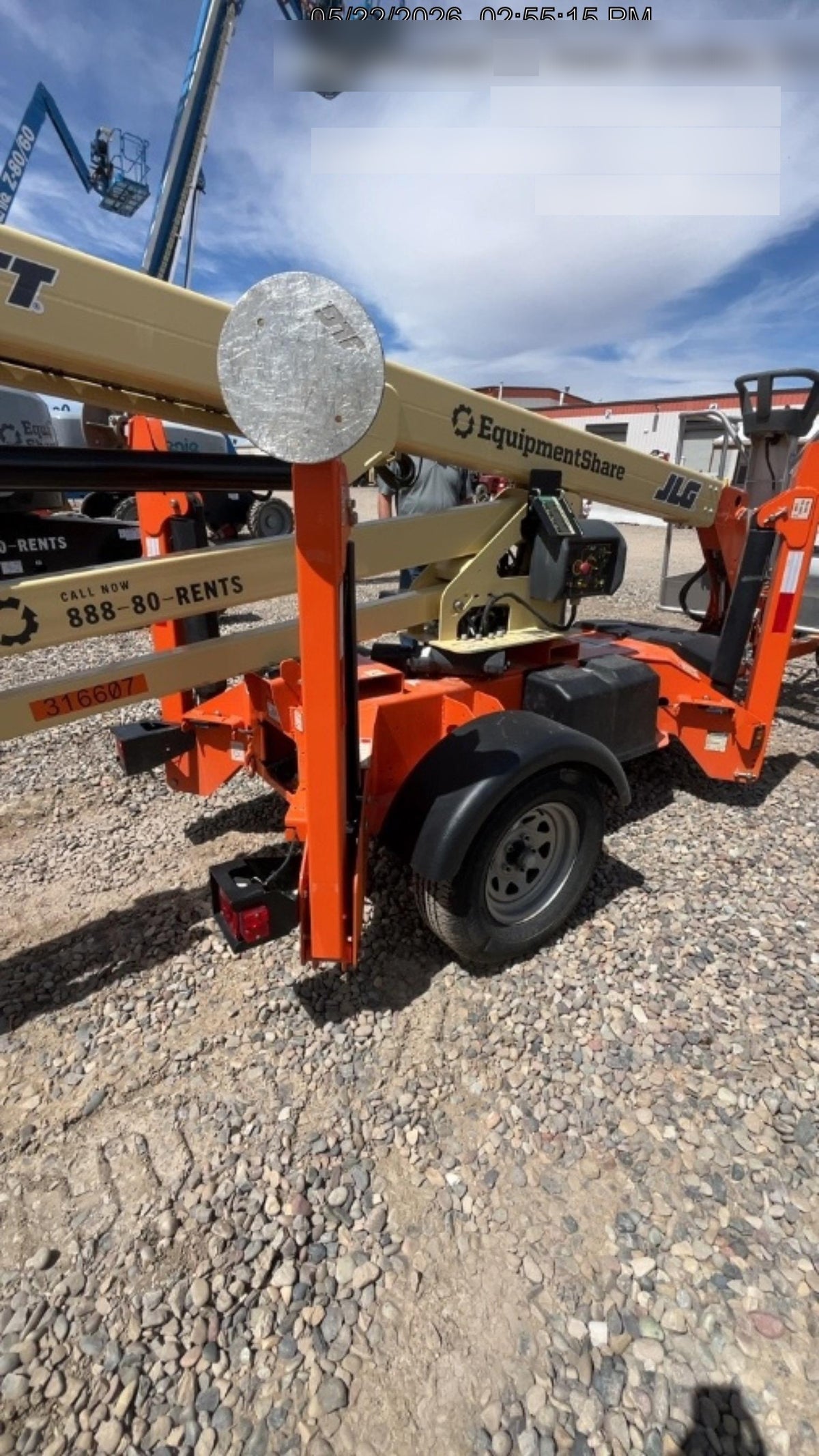 2023 JLG T350