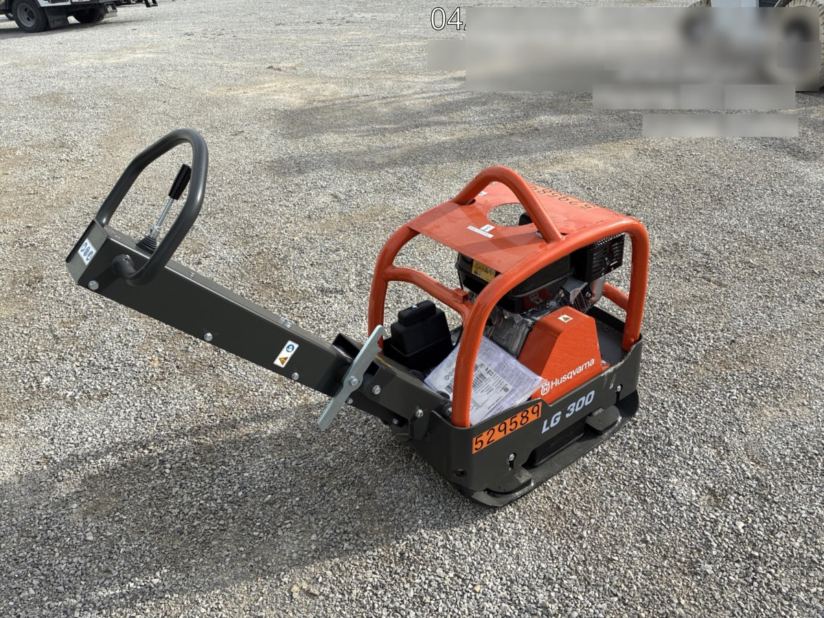 2025 HUSQVARNA LG300