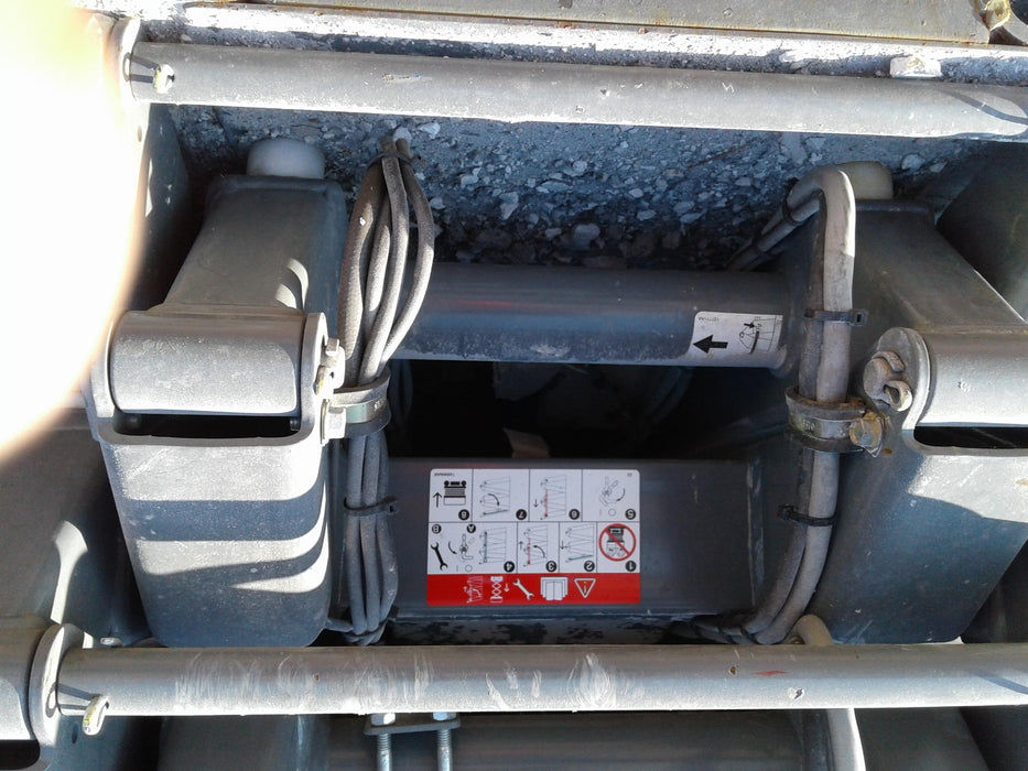 2018 Skyjack SJIII-3226 Skyjack SJIII3226 Scissor Lift w/Trojan Batteries