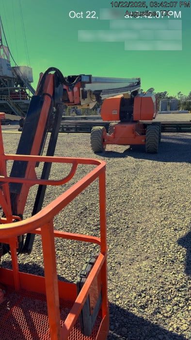 2019 JLG 860SJ