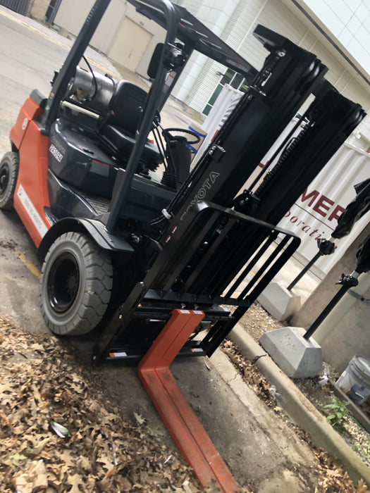 2022 TOYOTA 50-8FGU25