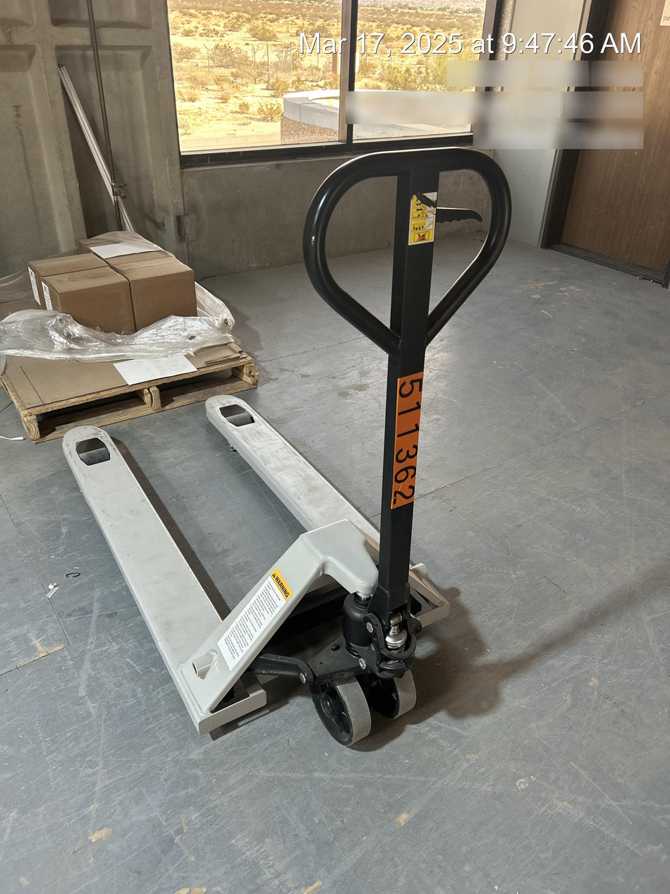 2025 STRONGWAY 4400 lb Pallet Jack