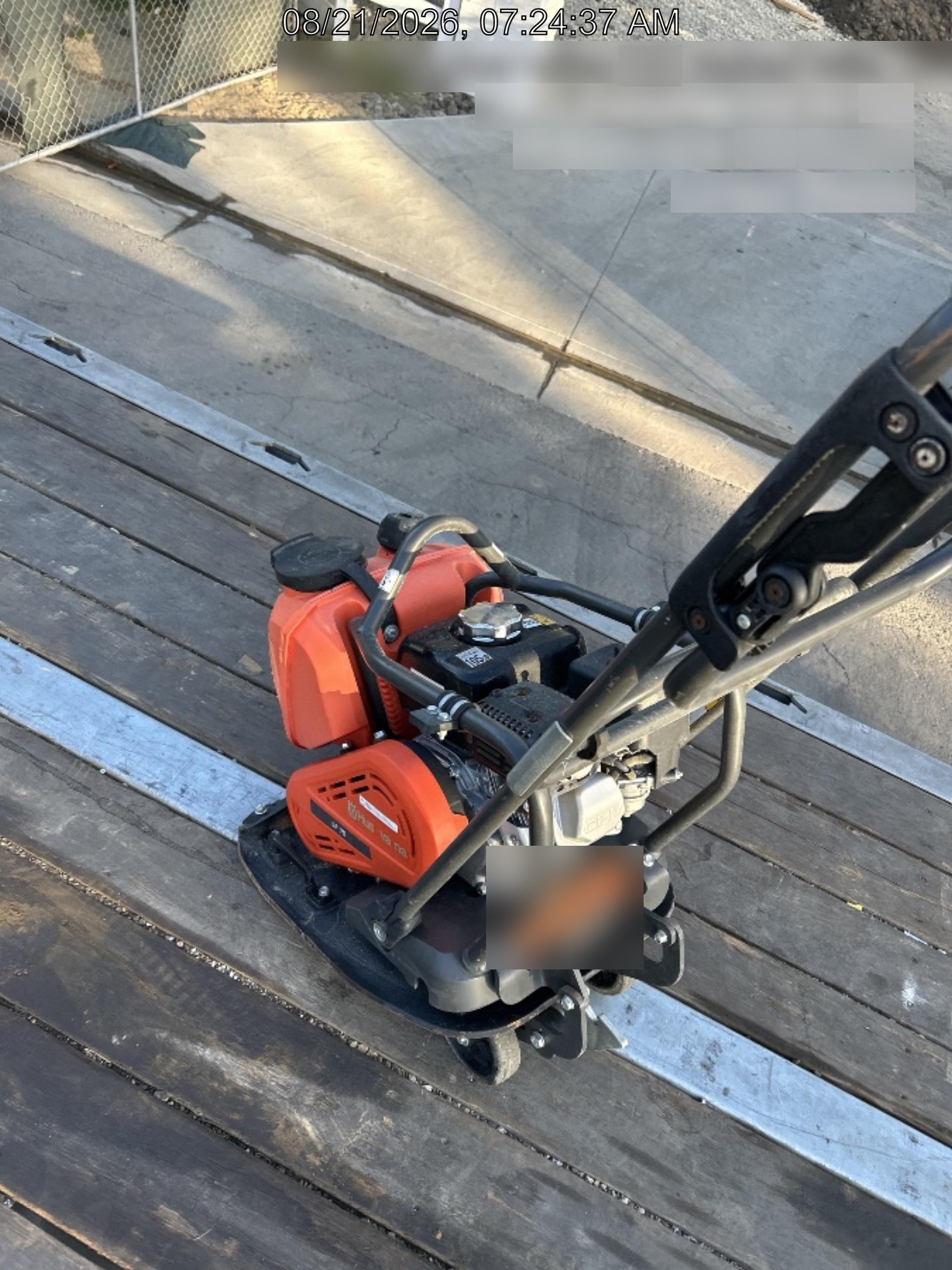 2025 HUSQVARNA LF75