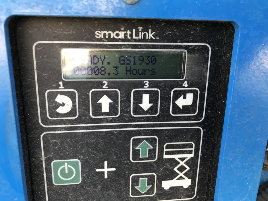 2020 Genie GS-1930 Solid Non Marking Tires, Beacon, Folding rails with half height swing gate, 800W Inverter