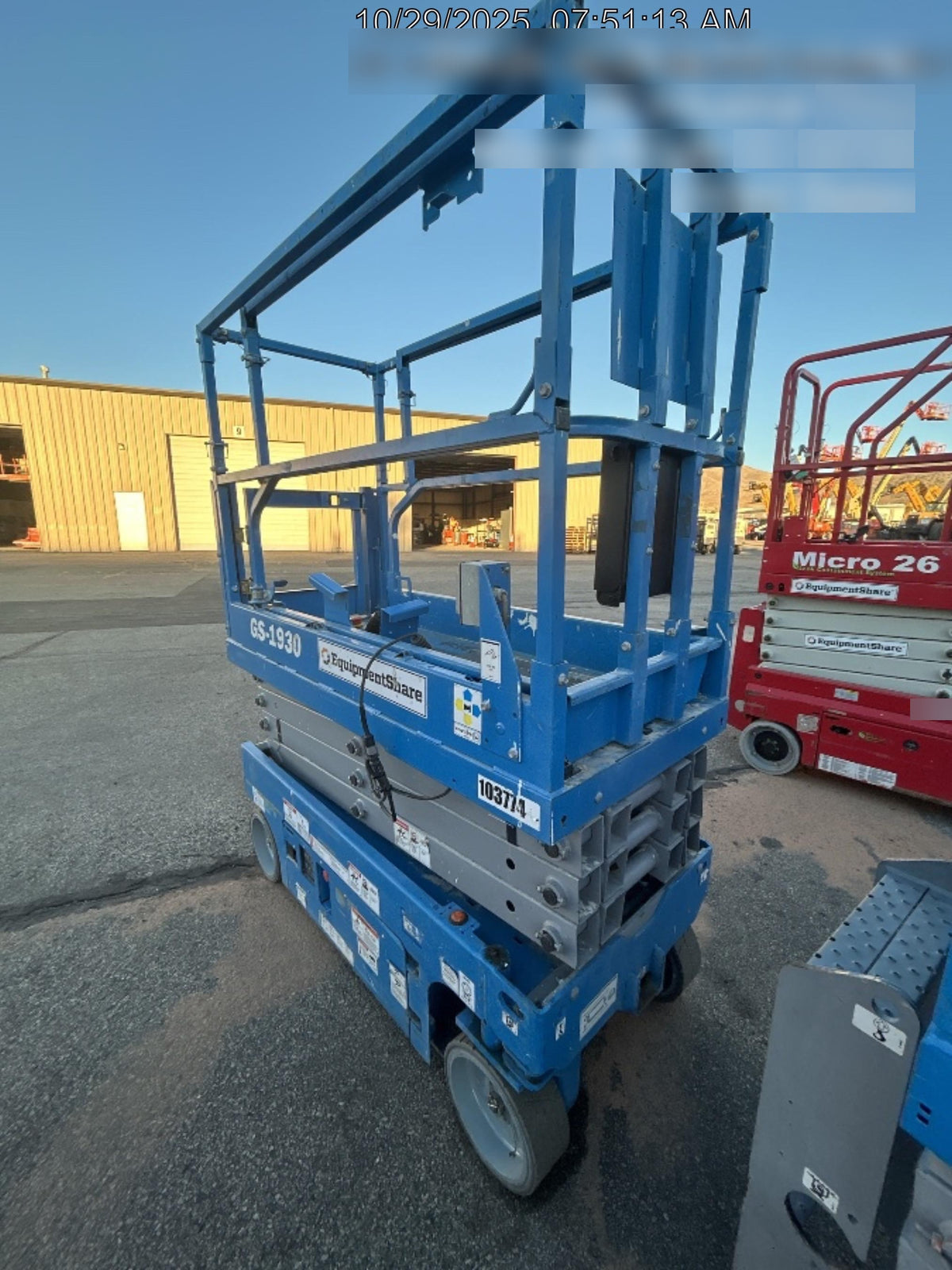 2020 Genie GS-1930 Solid Non Marking Tires, Beacon, Folding rails with half height swing gate, 800W Inverter