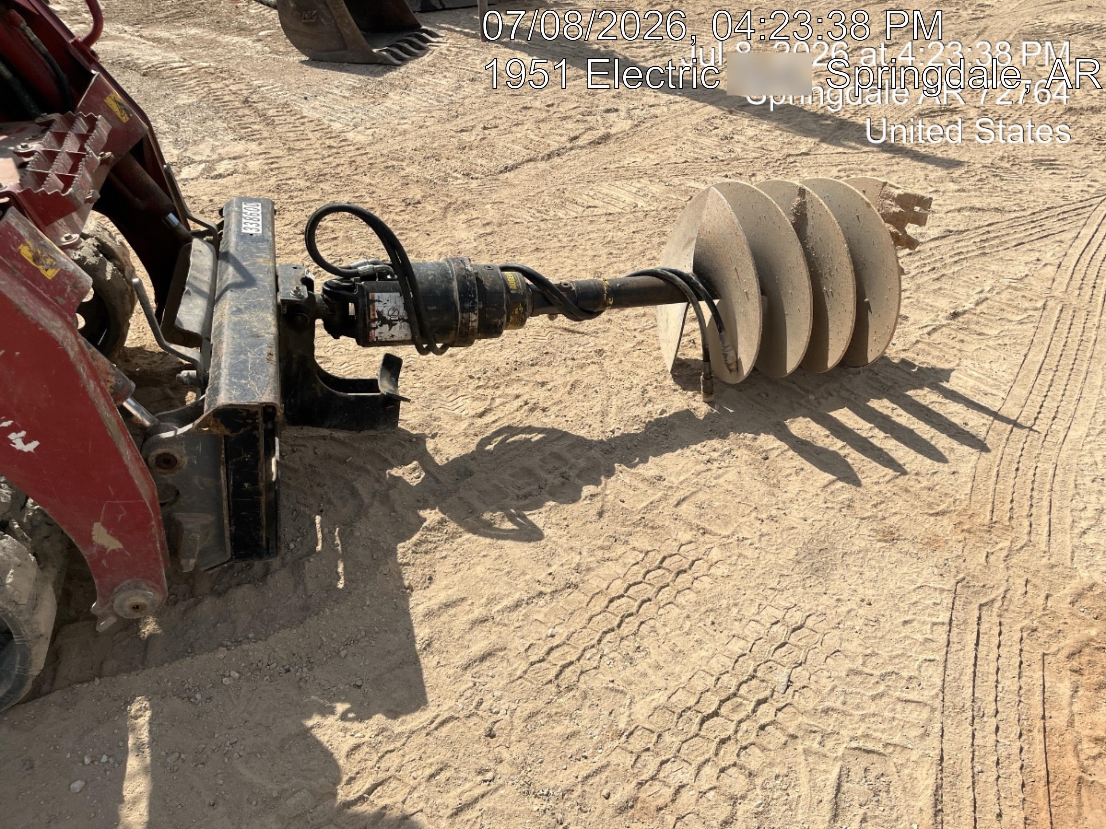 2023 AUGER TORQUE 3300-30