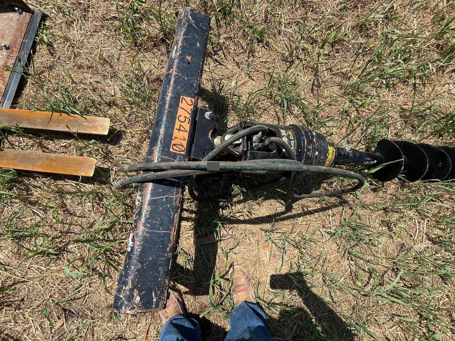 2022 AUGER TORQUE 3300-30