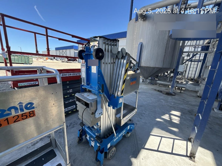 2021 GENIE AWP-30S DC