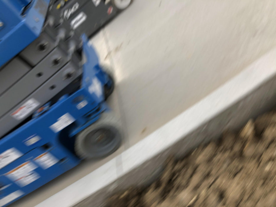 2019 Genie GS-1930 Fixed Rails with Chain Entry