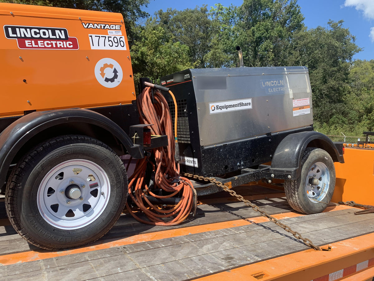 2019 Lincoln Electric Vantage 322 Welder Ready-Pak 3, Two wheel trailer, Fender and Light kit, Cable Rack