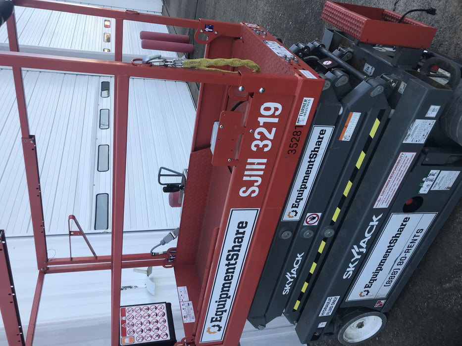 2019 Skyjack SJIII-3219 Standard Options, Trojan Batteries