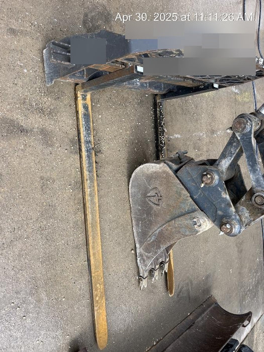 2019 PALADIN 48" Pallet Forks - Paladin