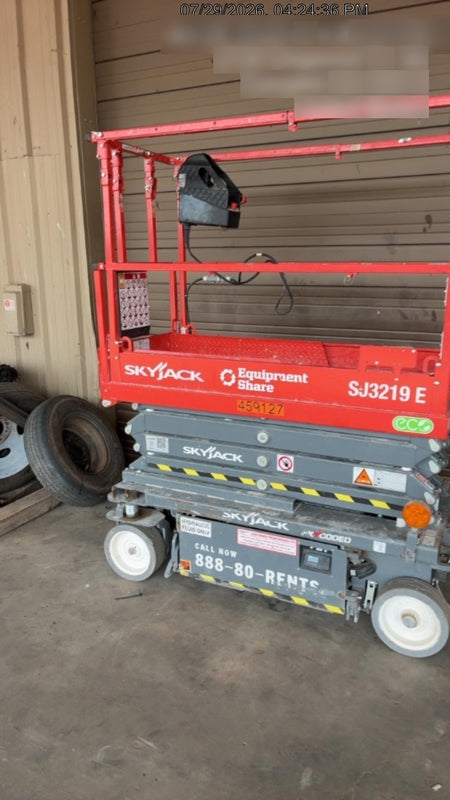 2024 SKYJACK SJ3219E