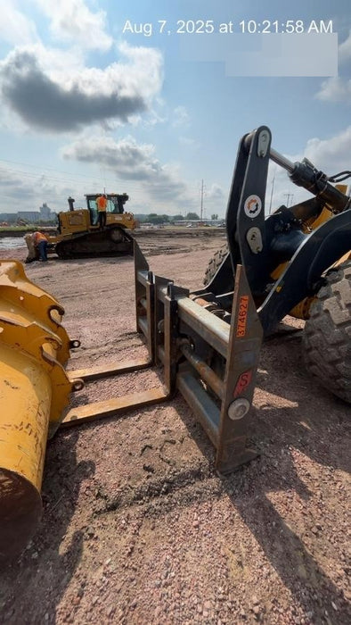 2023 SOLESBEE 96" Loader Fork Carriage - Solesbee