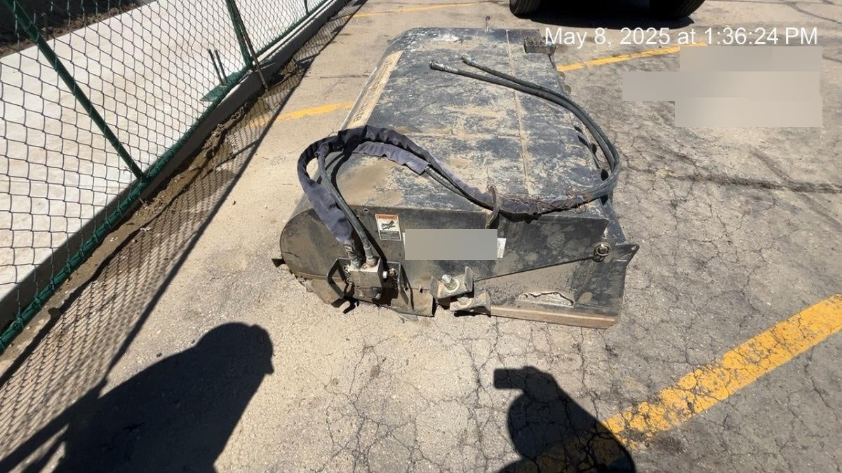 2019 PALADIN Sweepster SB72