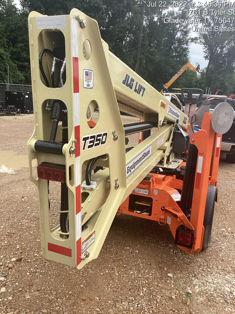 2022 JLG T350
