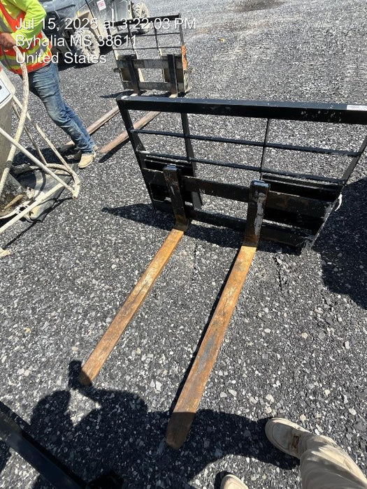 2025 ARROW MATERIAL HANDLING F5100CB