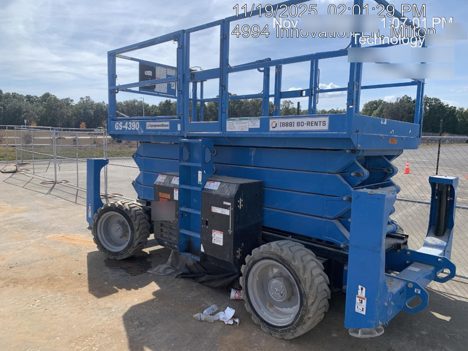2020 GENIE GS-4390 RT