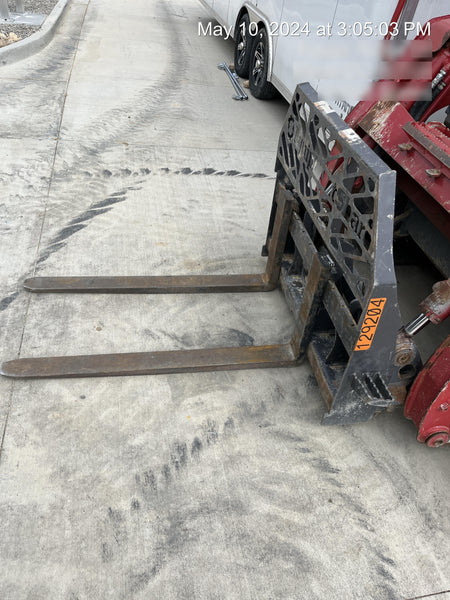 2020 PALADIN 48" Pallet Forks - Paladin