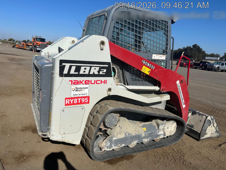 2022 TAKEUCHI TL8R2-CR