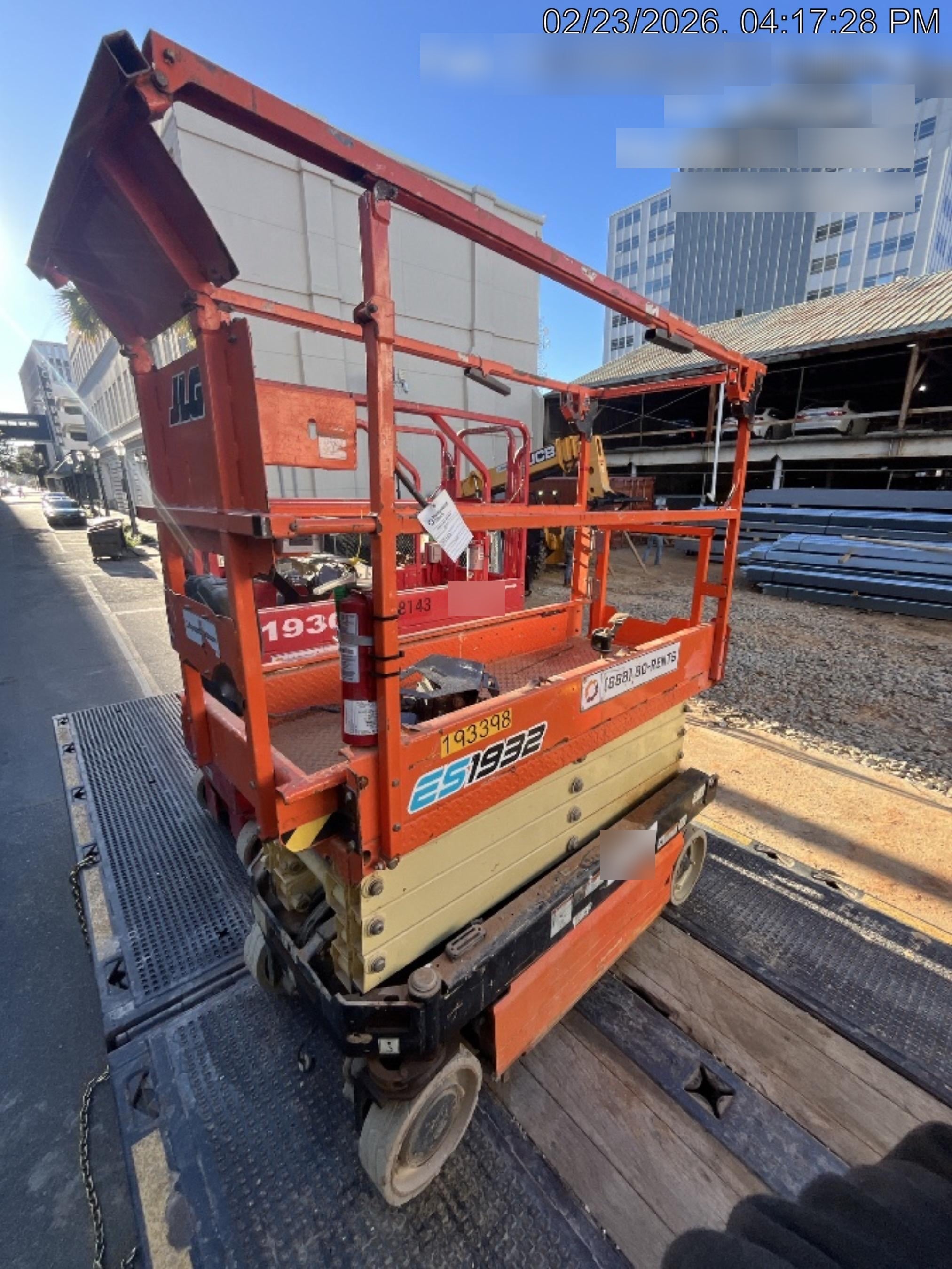 2021 JLG ES1932