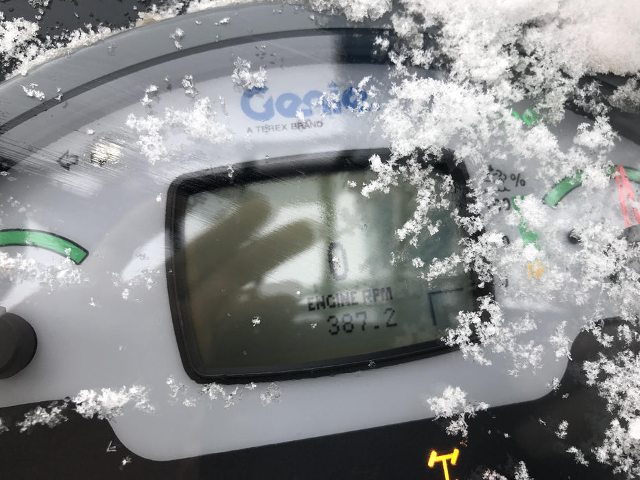 2018 Genie GTH-844 Genie GTH-844 w/Open ROPS, Solid Tires, beacon/work lights, 60" carriage/forks