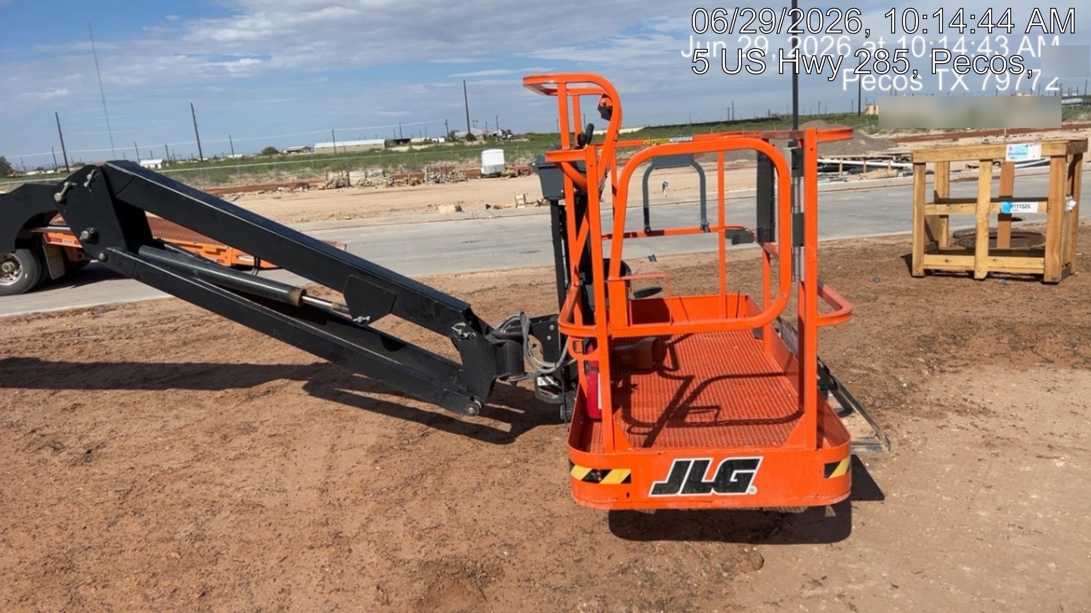 2025 JLG 460SJ