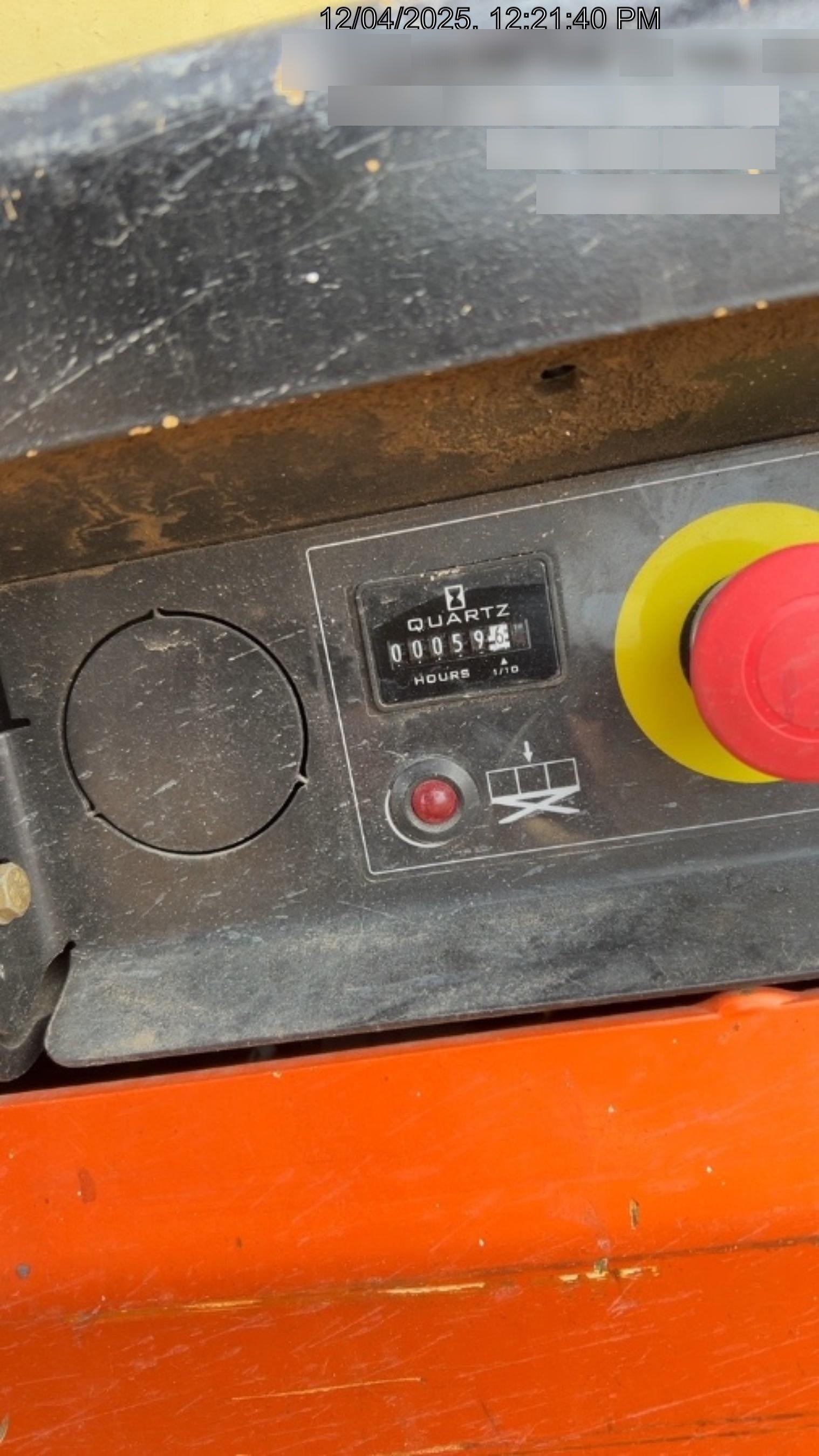 2023 JLG ES1932