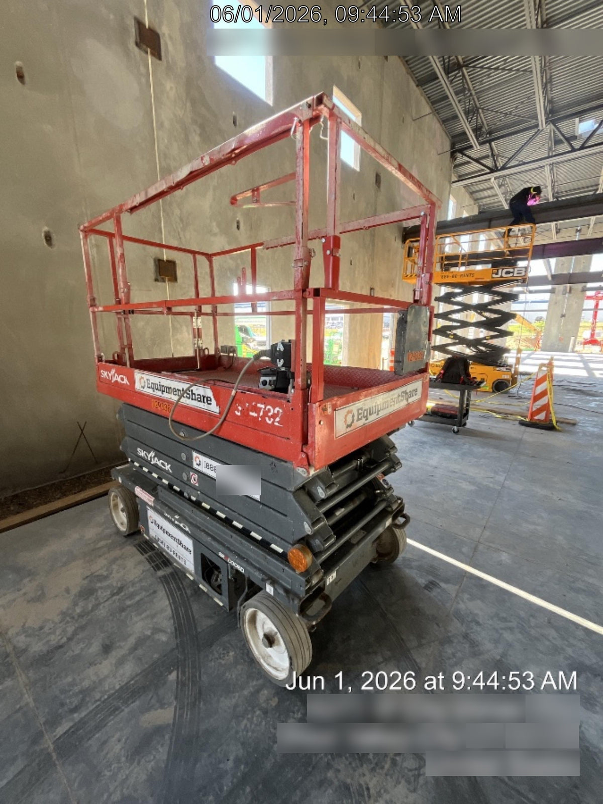 2021 SKYJACK SJ4732