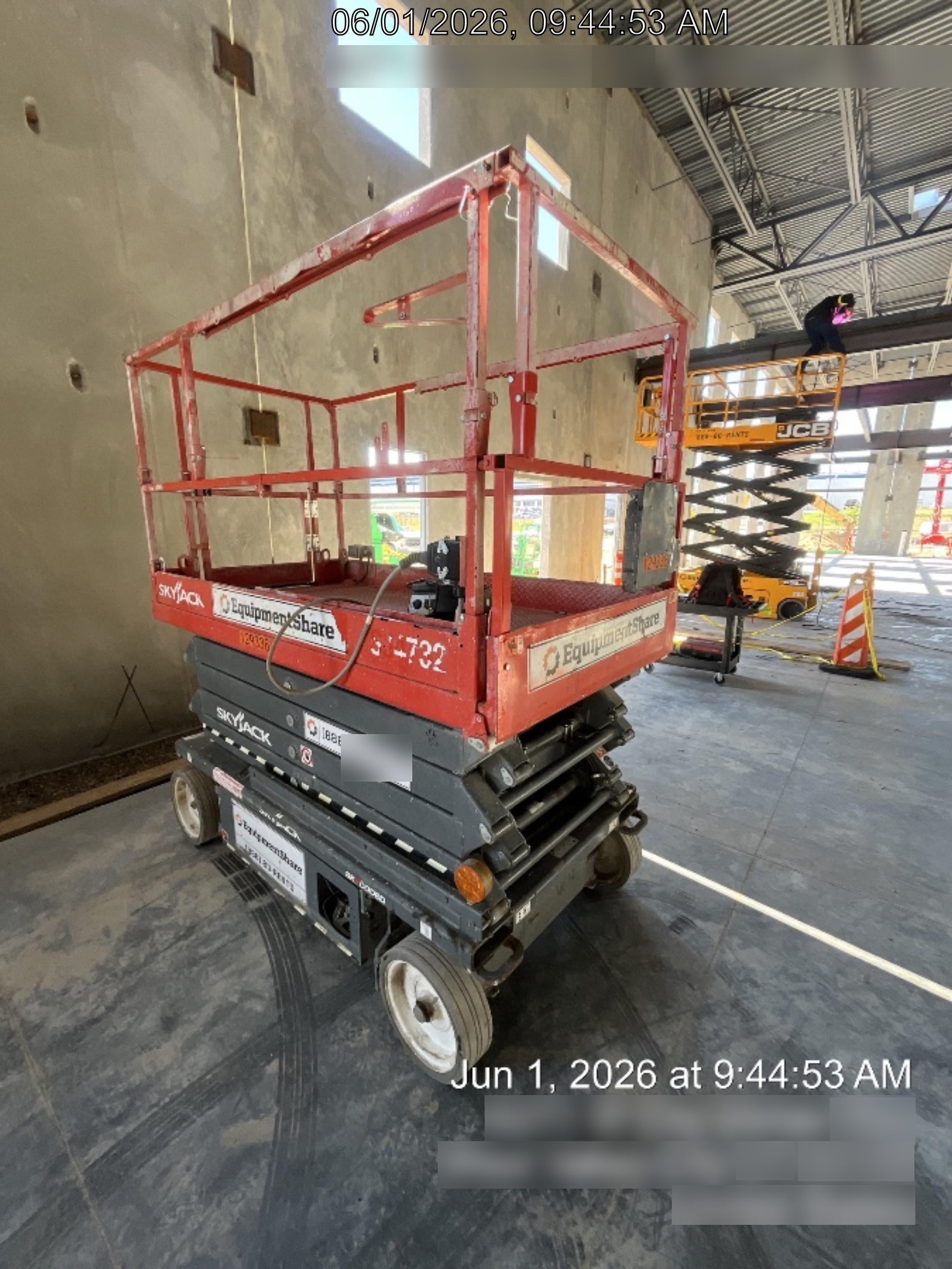 2021 SKYJACK SJ4732