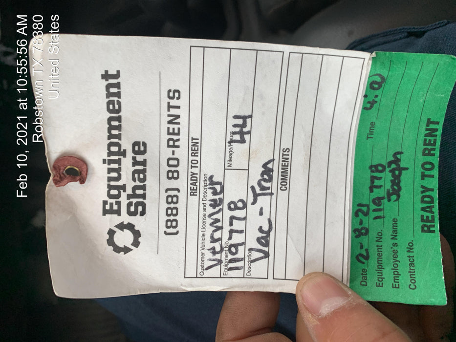 2020 Vac-Tron LP573XDT 24 HP Kohler Diesel Engine (Tier 4 Final), Includes 500 Gallon Debris Tank w/ Hydraulic Tilt, two (2) 100 Gallon Water Tanks, Low Profile Torsion Axles (12,000 GVWR), Manual Jack